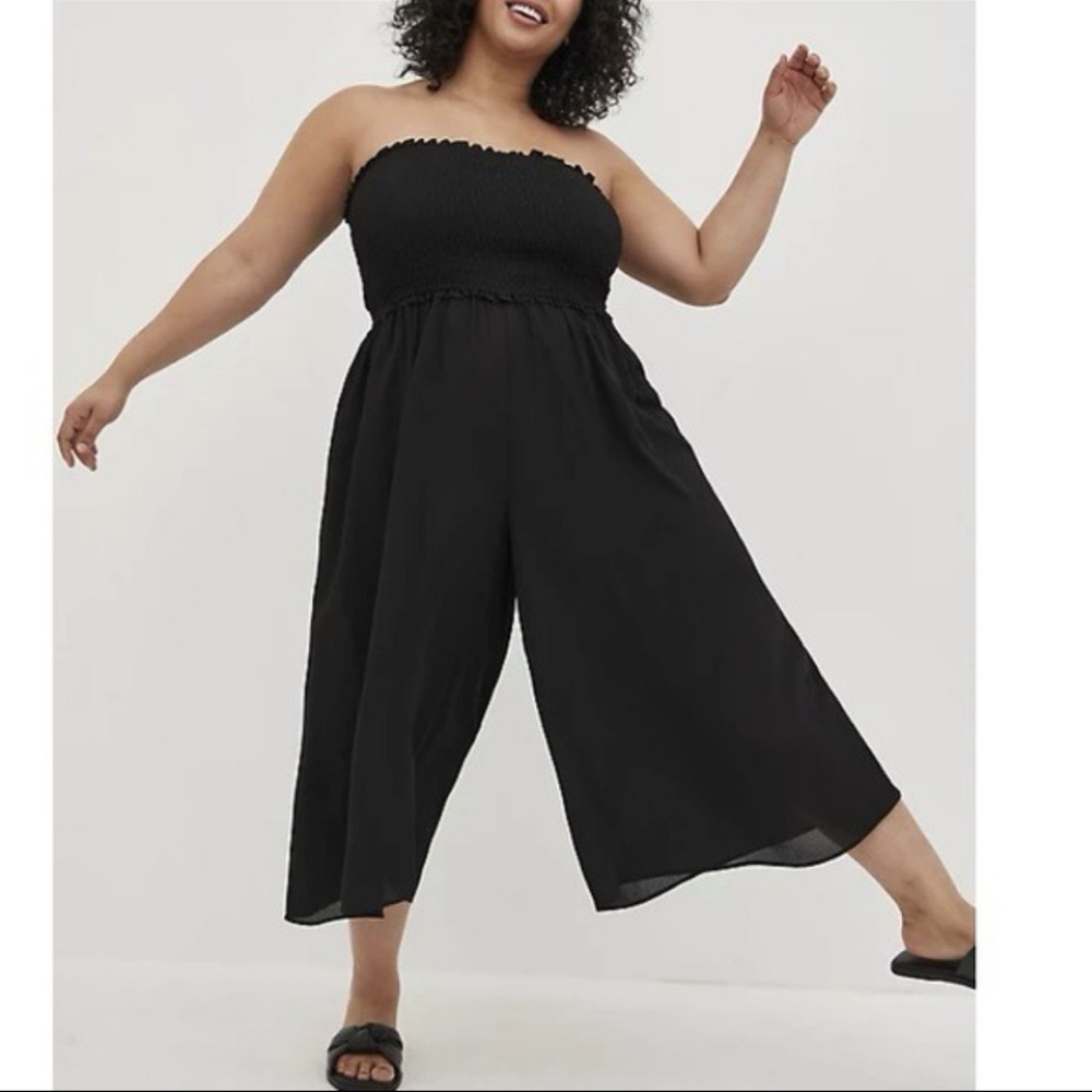 Torrid Size 3- Black Strapless Jumpsuit - Picture 2 of 8